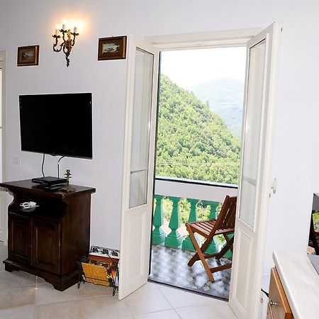 Appartamento Carrerapiana Pigna Exteriör bild